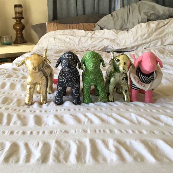 Pink Victoria's Secret mini dogs
