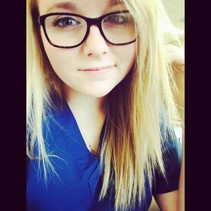 Meet your Posher, Cassie