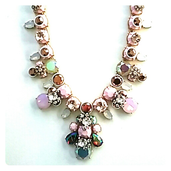 Statement necklace