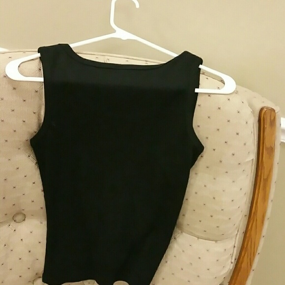 T-Shirt. NWOT - Picture 4 of 4