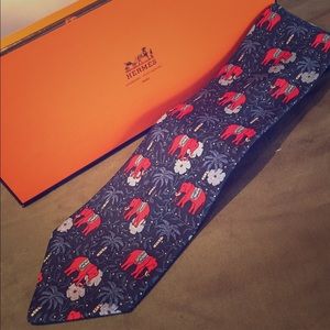 100% Auth Hermes tie