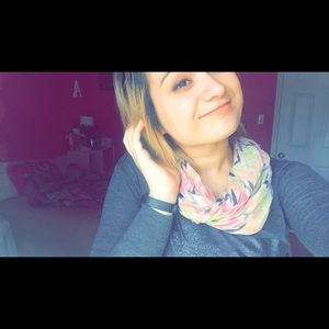 Meet your Posher, Amber