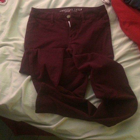 Maroon super stretch jeggings