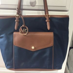 MICHAEL KORS Snap pocket tote