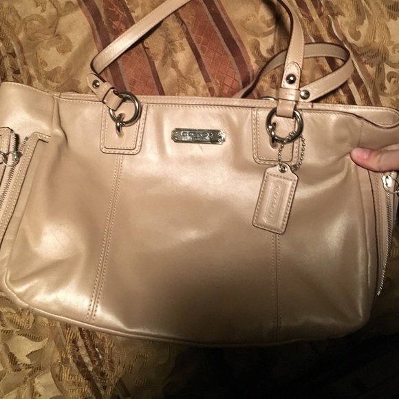 Beige coach purse
