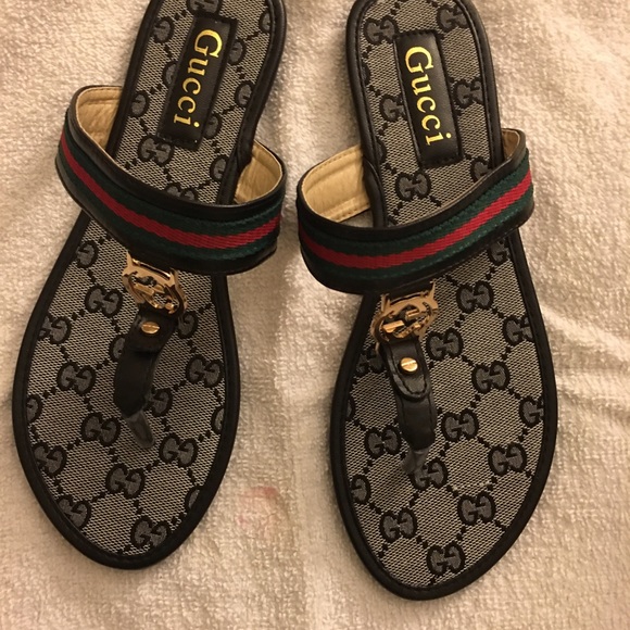Gucci sandals excellent condition
