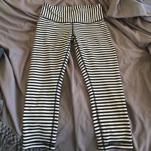 NWOT Lululemon Wunder Under Crop II size 6