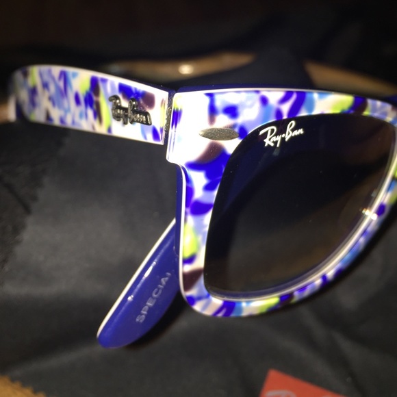 Ray-Ban Cateye Sunglasses