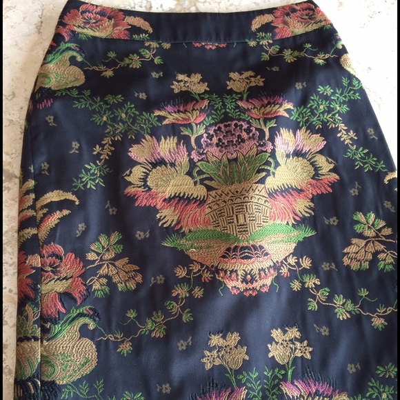 CAbi pencil skirt Asian motif