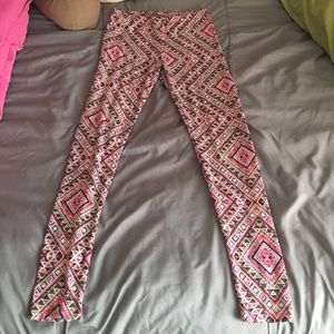 Patterned leggings