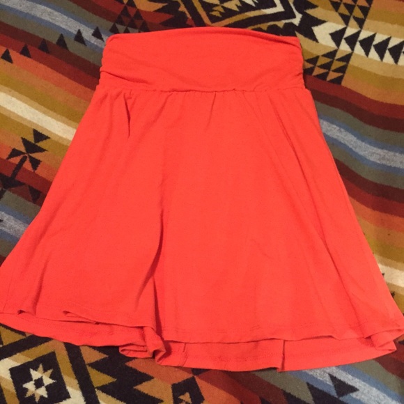 Stretchy circle skirt swim cover