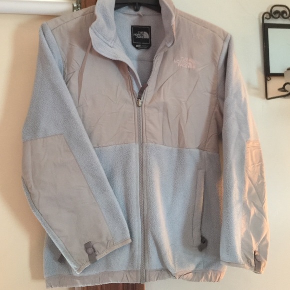 The North Face Jackets & Blazers - North face girls large.. Baby blue..