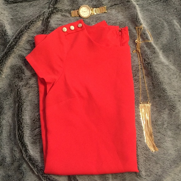 NWOT Essential Coral Shift Dress