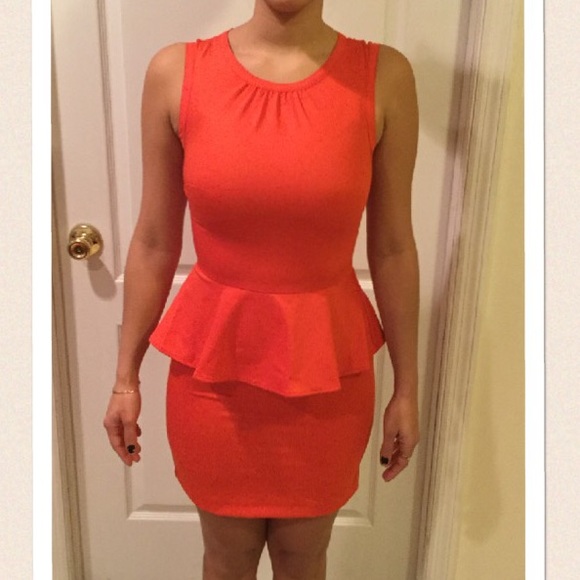 H&M peplum dress - Picture 1 of 3