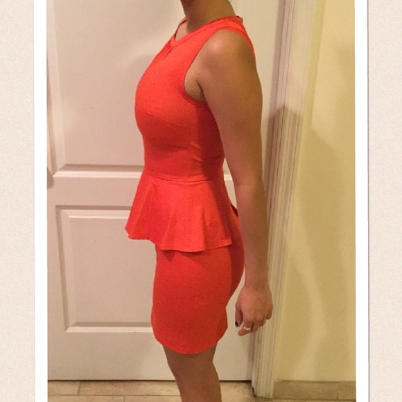 H&M peplum dress - Picture 3 of 3