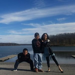 Meet your Posher, Jonass