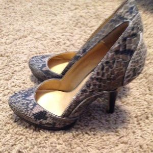 Snake print shoes even more perfect for date night