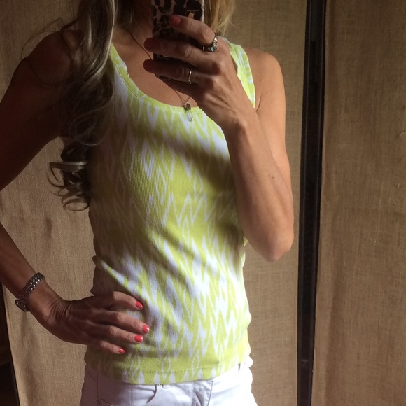 Chico's Top and Tank Bundle size 0 (4-6) Small - Picture 4 of 4