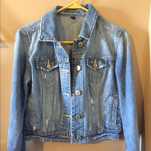 American Eagle Jean Jacket (M)