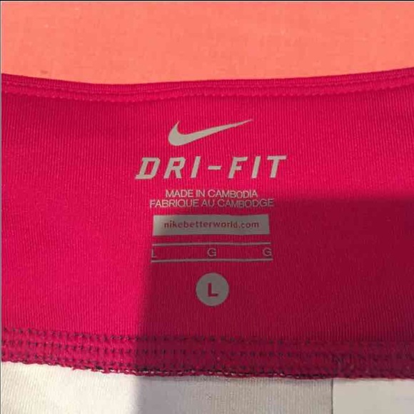 Nike Capris - Picture 3 of 4