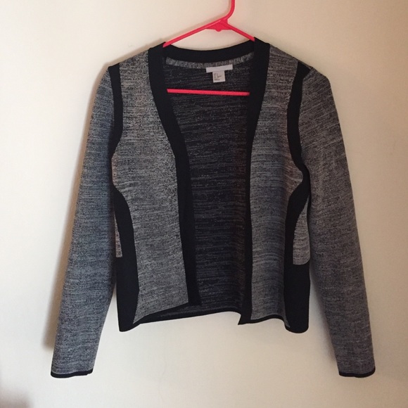 Black and gray blazer