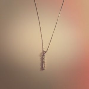 White gold pendant with diamonds