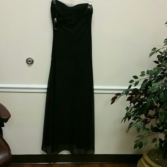 Dress - Picture 2 of 4