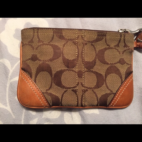 Coach Wristlet - Picture 2 of 4