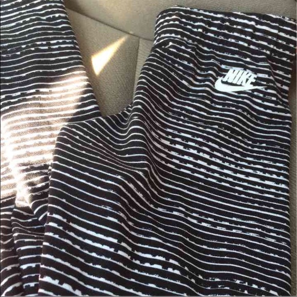 Nike XS leggings