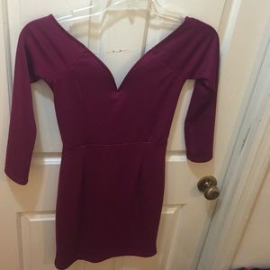 Tobi dress with 3/4 length sleeve, size small.