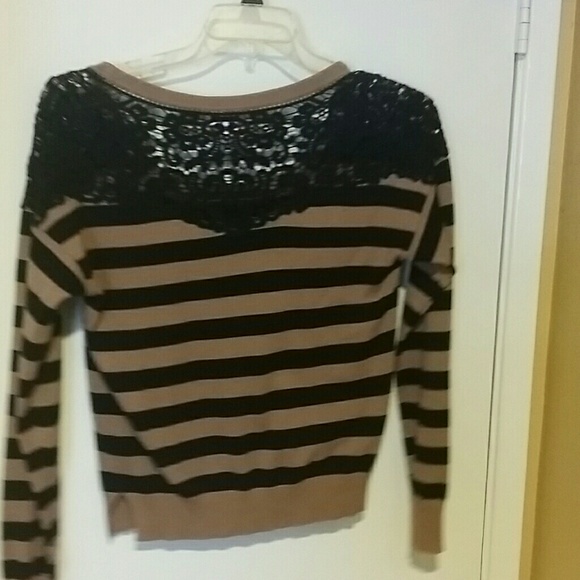 Sweater - Picture 2 of 2