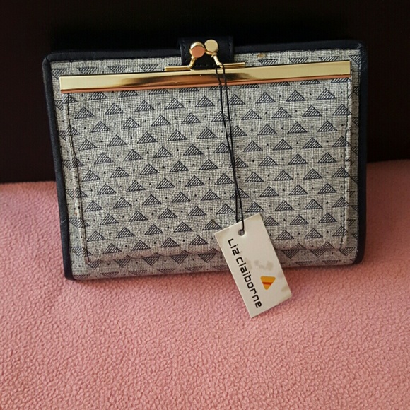 Liz Claiborne wallet