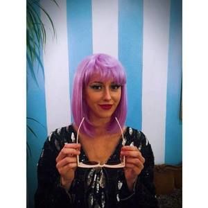 Meet your Posher, Chloe