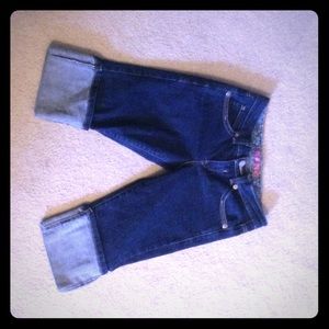 Capri pants