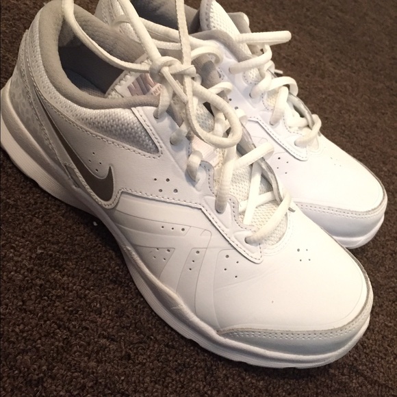 White nike sneakers