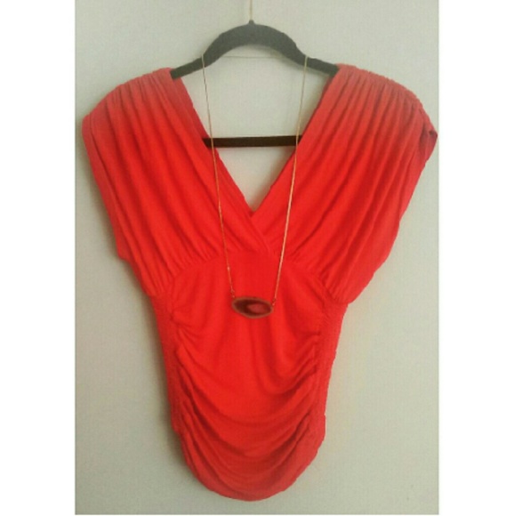 Beautiful BEBE Blouse - Picture 1 of 2