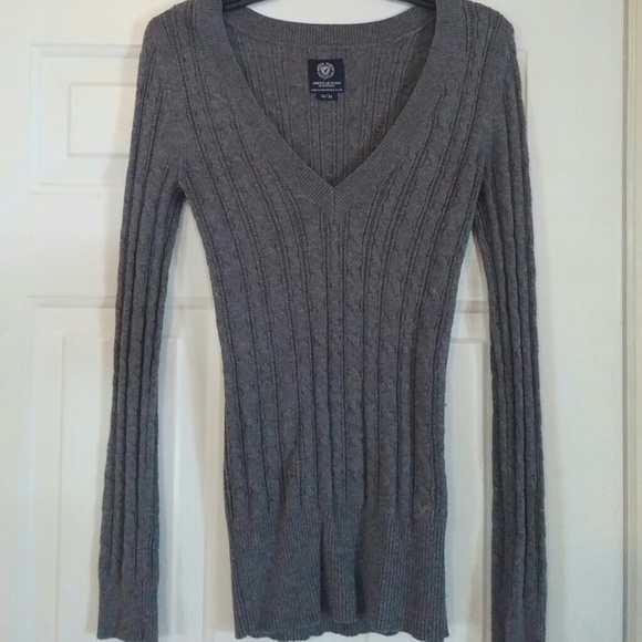 V neck American Eagle sweater - Picture 1 of 2