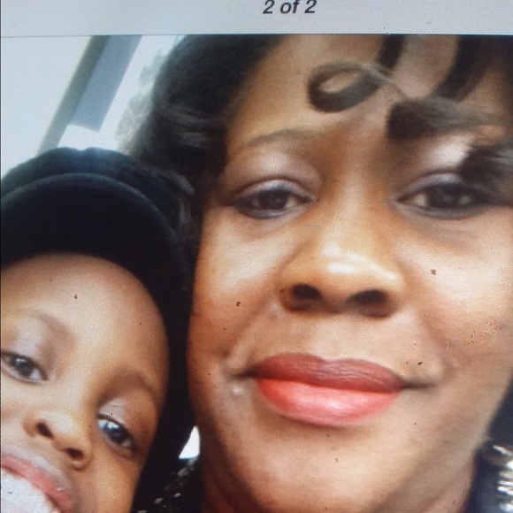 Meet your Posher, Abena