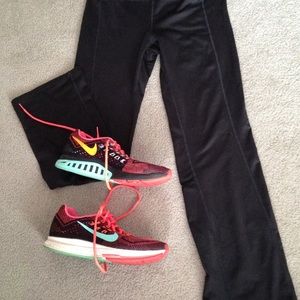 Nike zoom structure 18