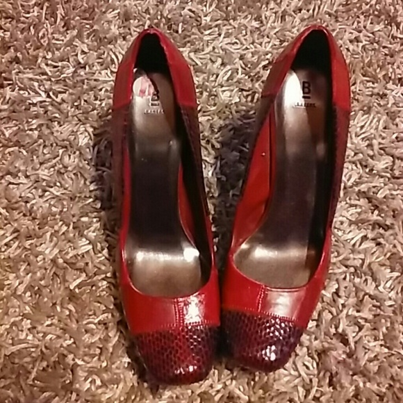 Red and black sexy pump size 11