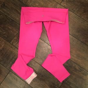 Lulu lemon leggings. Hot pink.