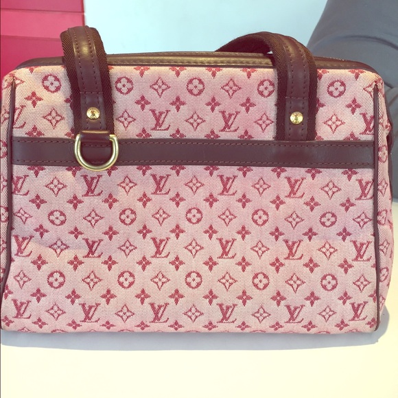 100% Auth Louis Vuitton - Picture 1 of 4
