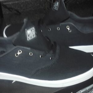 Meet your Posher, Hunter