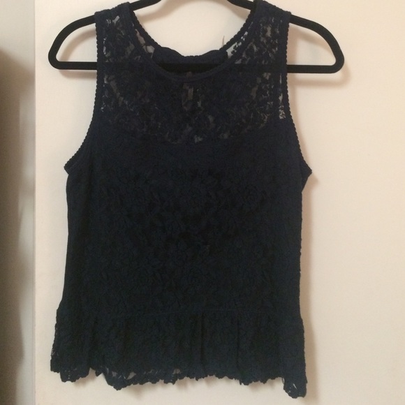 Abercrombie and Fitch tank with bow on back