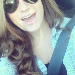 Meet your Posher, Crystal