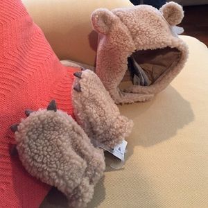 Baby Gap Mittens & Hat