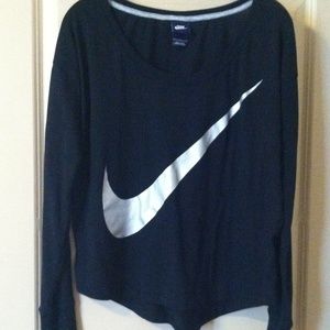 Nike long sleeved tee. Size L