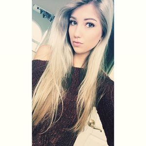 Meet your Posher, Alicia