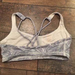 Lulu lemon sports bra