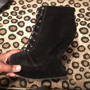 Size 12 wedges